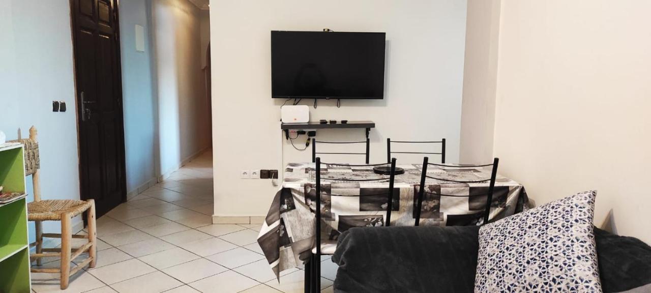 Bright Air Conditioned Apartment Near City Center Marrakesh Eksteriør bilde